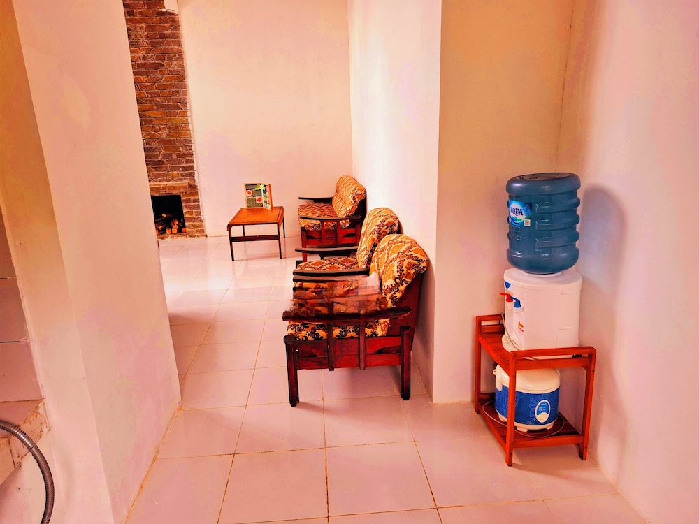 aubrey villa ciwidey