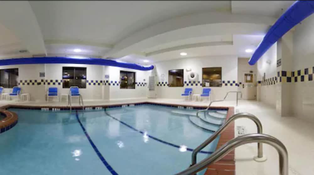 holiday inn express clanton by ihg