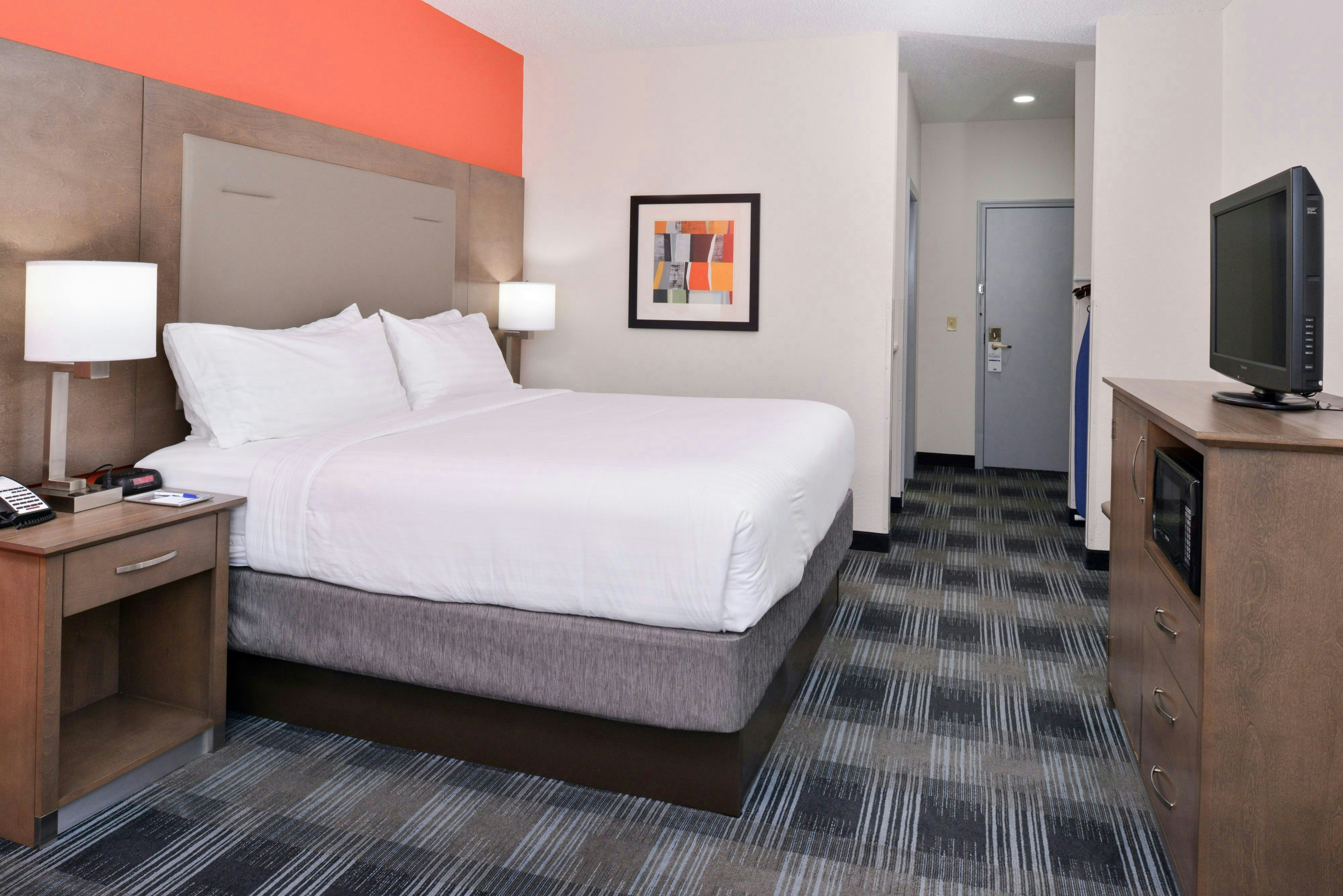 holiday inn express clanton by ihg