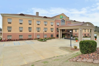 holiday inn express clanton by ihg