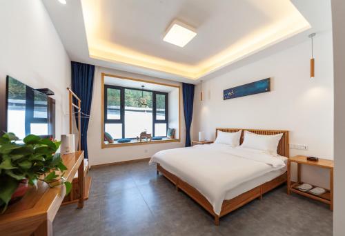 manbuyunduan theme inn