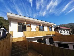 manbuyunduan theme inn