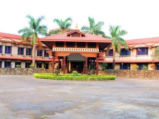 hotel nirvana luxury international