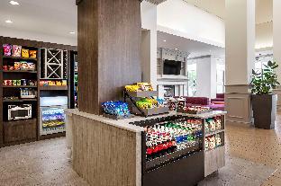 hilton garden inn cleveland downtown