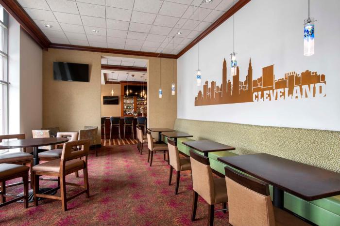 hilton garden inn cleveland downtown