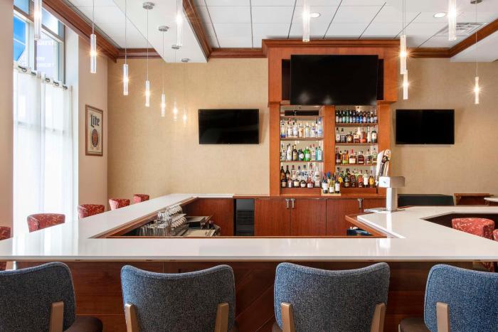 hilton garden inn cleveland downtown