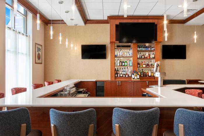 hilton garden inn cleveland downtown