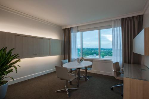 intercontinental cleveland by ihg