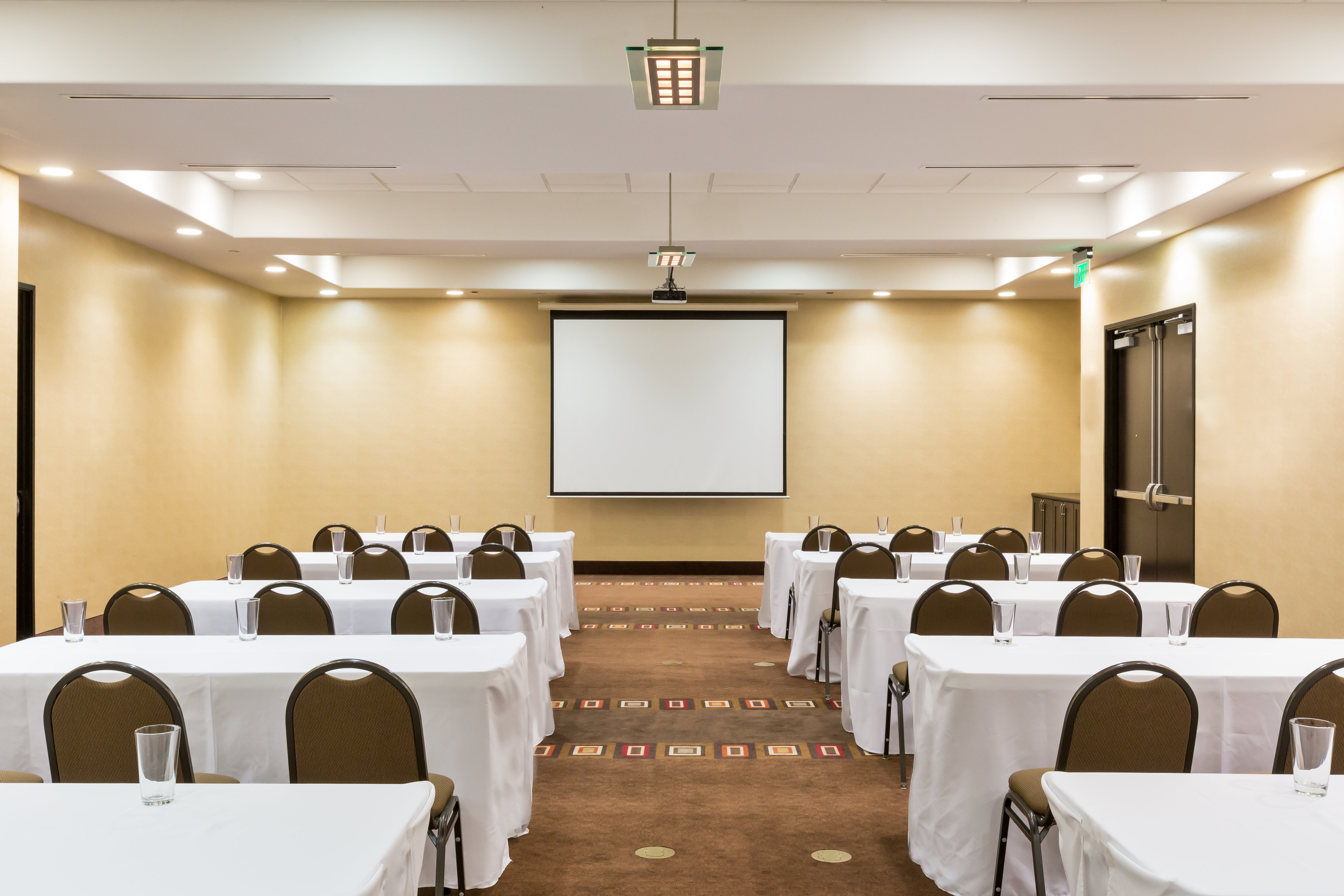 holiday inn temple belton by ihg