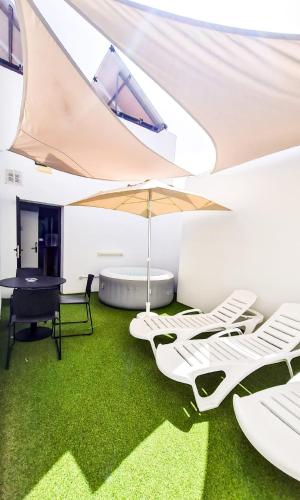 atypicap capsule hostel