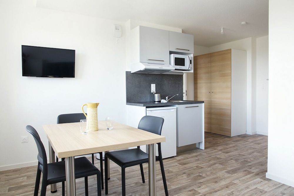 residence la canopee