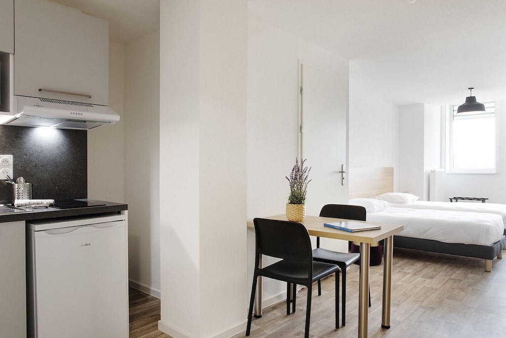 residence la canopee