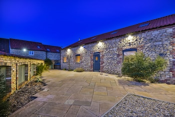 immaculate 4 bed cottage in lincoln