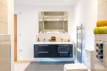 immaculate 4 bed cottage in lincoln