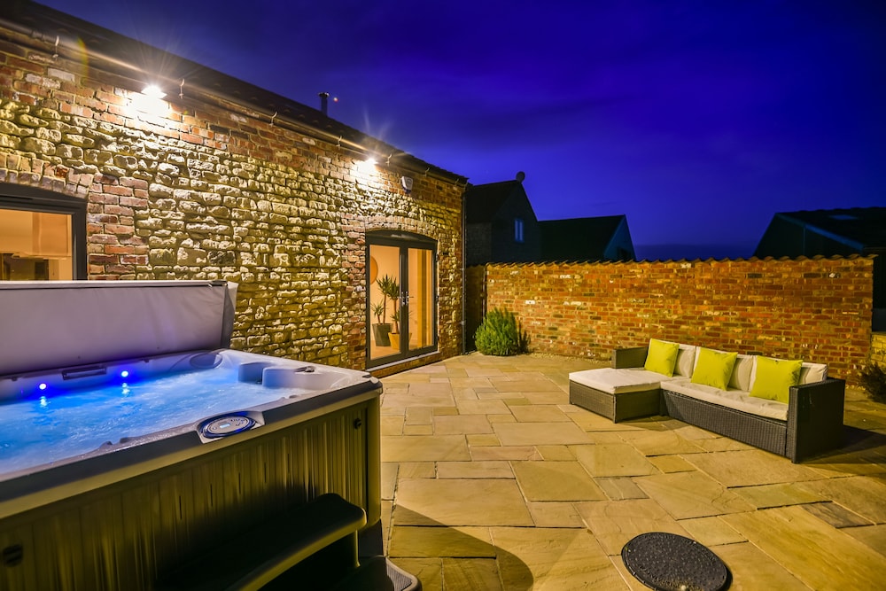 immaculate 4 bed cottage in lincoln