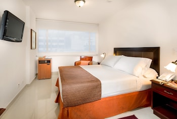 hotel dann combeima