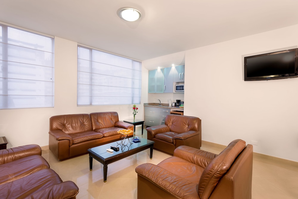 hotel dann combeima