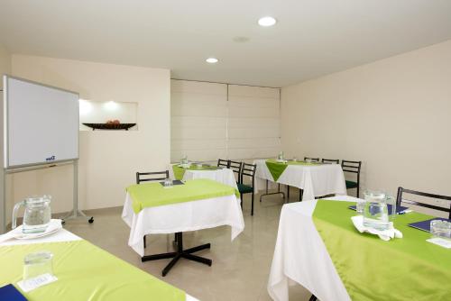 hotel dann combeima