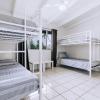 freedom hostel rainbow beach