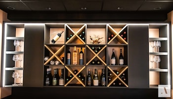 kyriad nevers centre