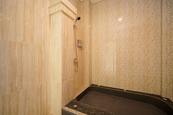 hidden padma retreat