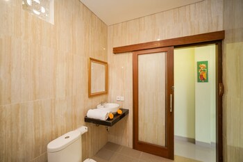 hidden padma retreat