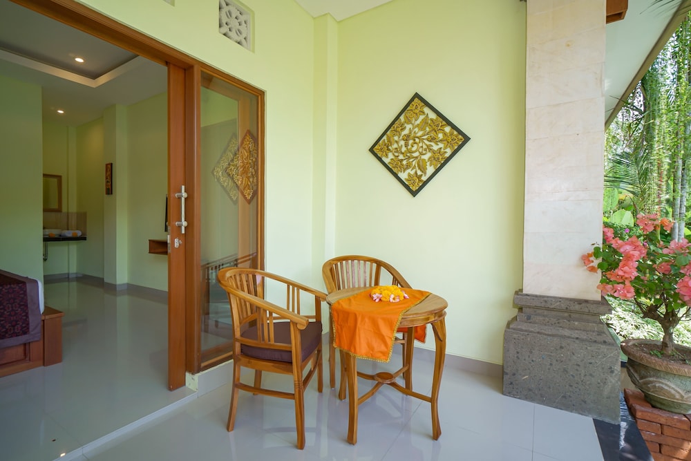 hidden padma retreat