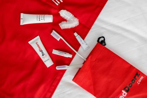 reddoorz taman galaxy bekasi