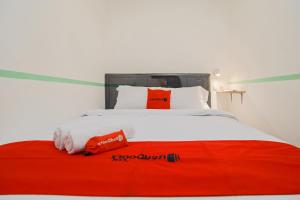 reddoorz taman royal tangerang