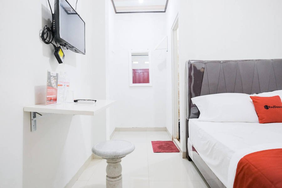 reddoorz near jalan perintis kemerdekaan lampung