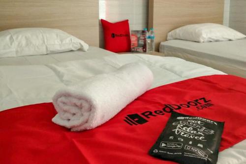 reddoorz tinggede area palu