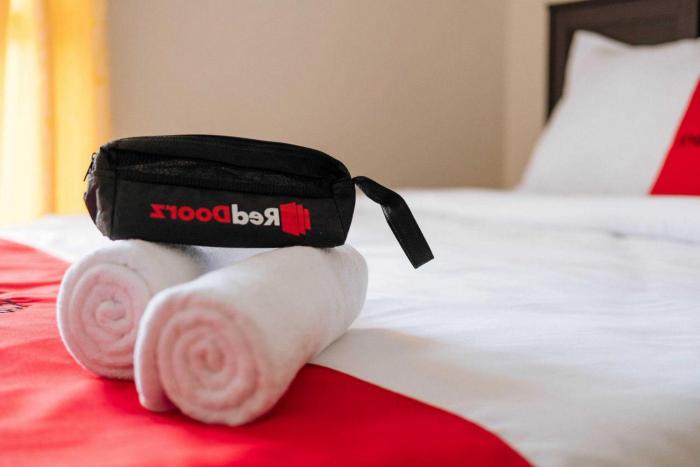 reddoorz tinggede area palu