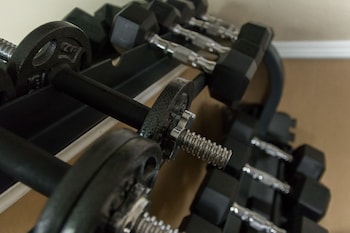 vineyard court designer suites hotel