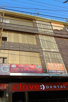 Sunrise Guest House,Palam Vihar,3 star