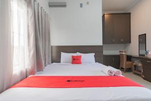 formerly reddoorz syariah plus tuparev cirebon 3