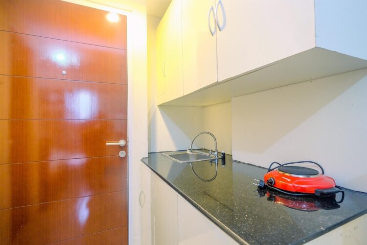 cozy living studio apartment taman melati near universitas indonesia