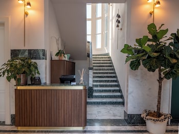 Villa Monty Banks,,4 star