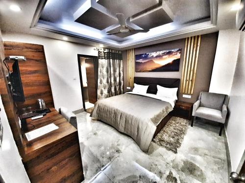 airport hotel delhi aerocity