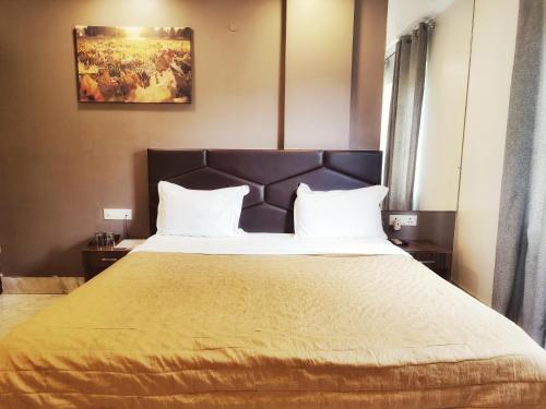 airport hotel delhi aerocity