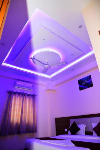 Oyo 82686 Hotel Relax,Rohini Nagar,Jagatpura 7No.Bus Stand,Bnd Icici Ban, 177,2 star