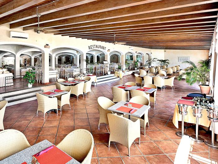 colonna resort a colonna luxury beach hotel porto cervo