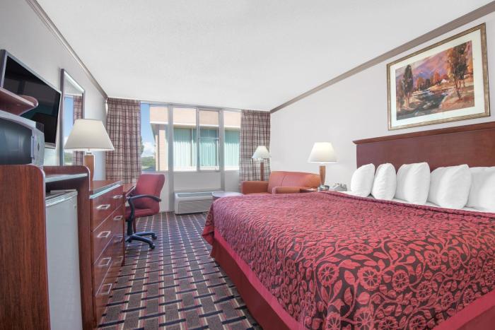 days inn by wyndham colorado city