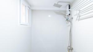 reddoorz near mercado del lago