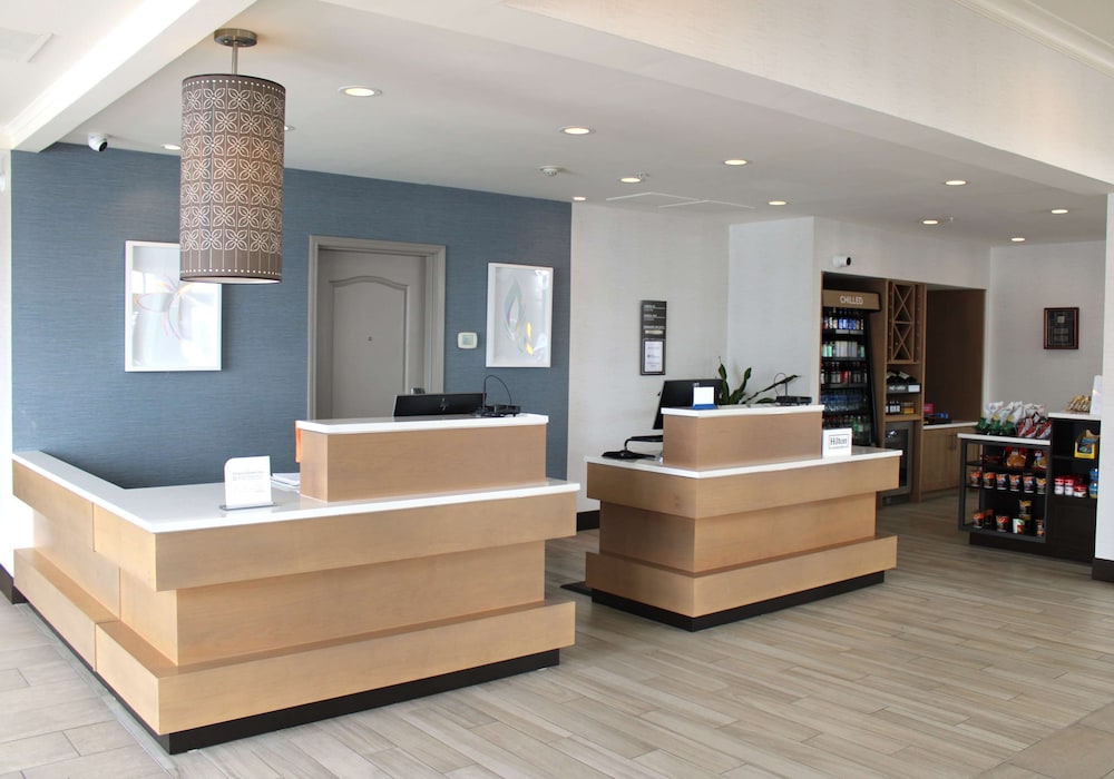 hilton garden inn colorado springs airport