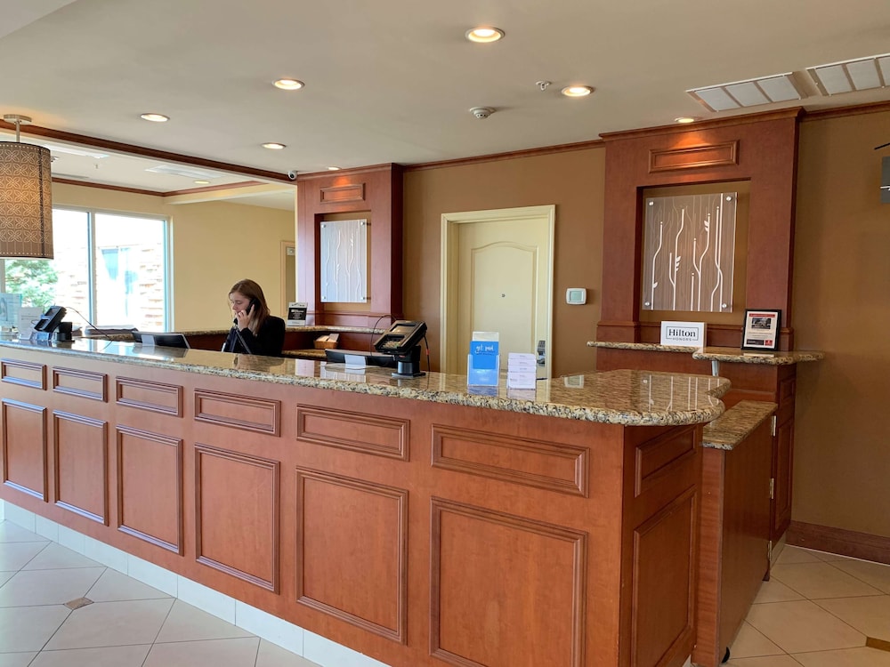hilton garden inn colorado springs airport