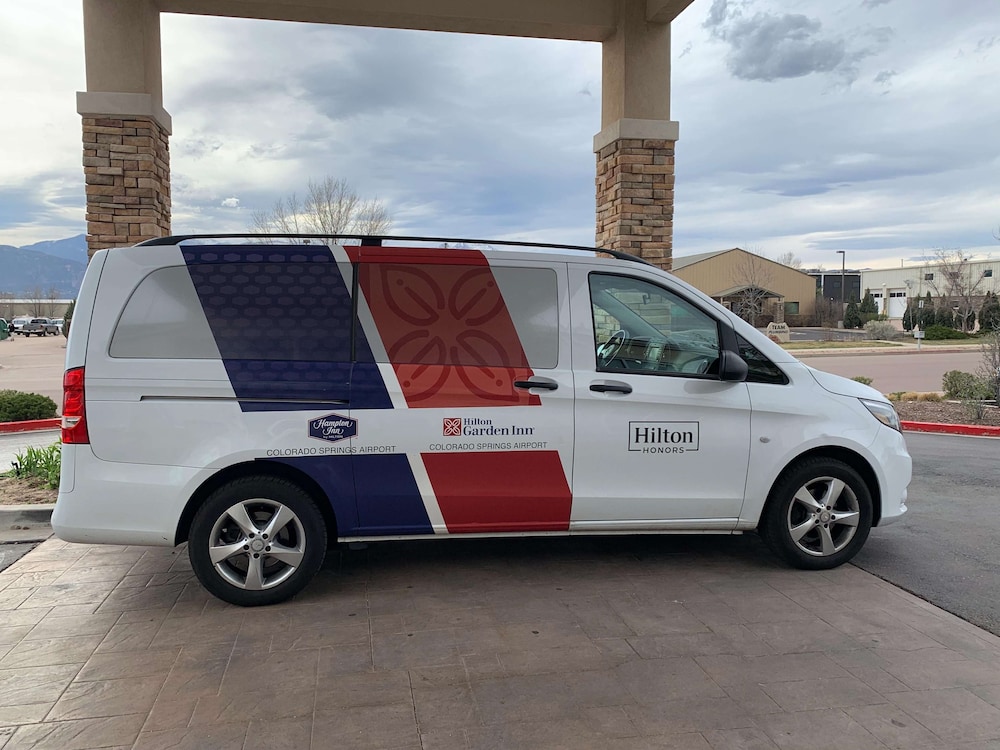 hilton garden inn colorado springs airport