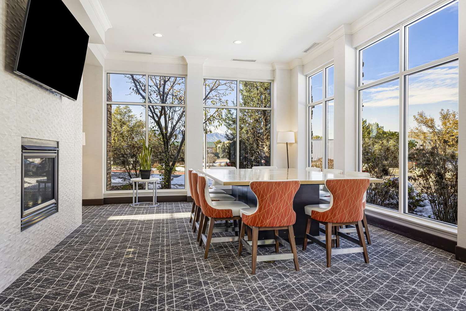 hilton garden inn colorado springs airport