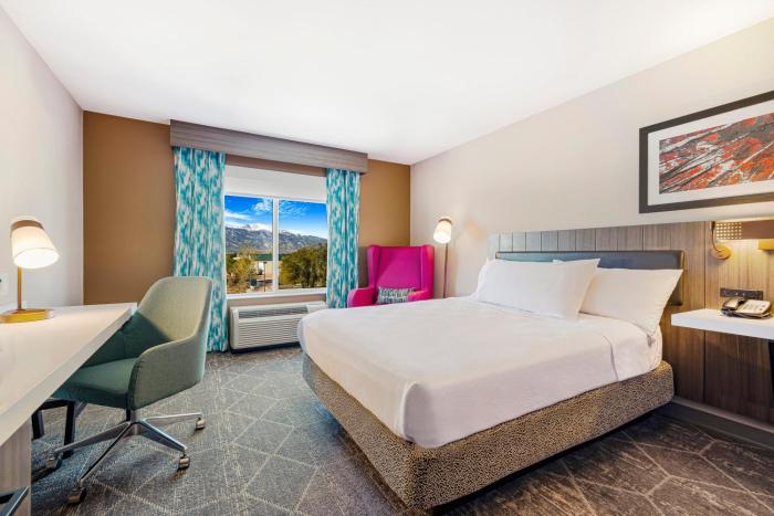 hilton garden inn colorado springs airport
