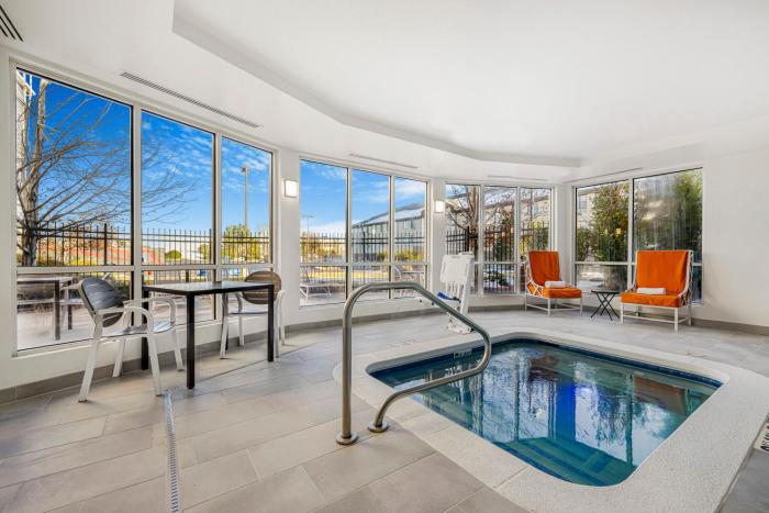 hilton garden inn colorado springs airport