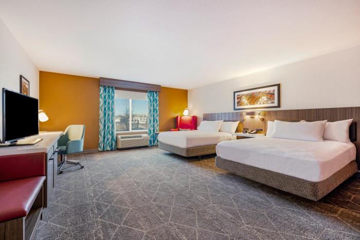 hilton garden inn colorado springs airport